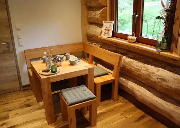 Waldzeit - Fuchs Daire